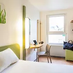 Ibis Budget Centre-ville Hotel Compiègne