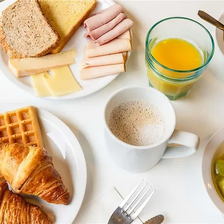 Ibis Budget Centre-ville Hotel Compiègne