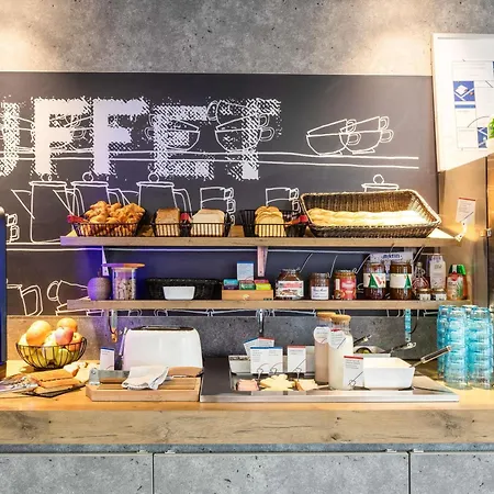 Ibis Budget Centre-ville 2*