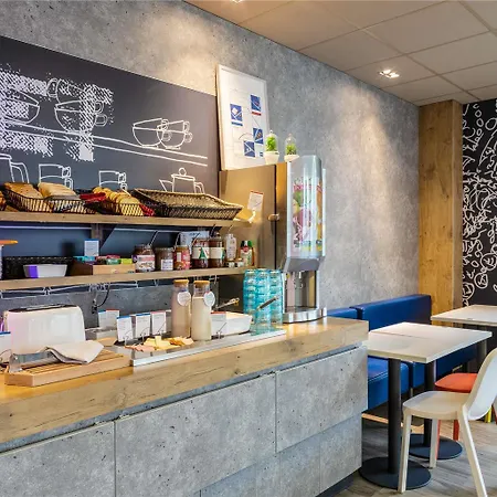 Ibis Budget Centre-ville 酒店 贡比涅